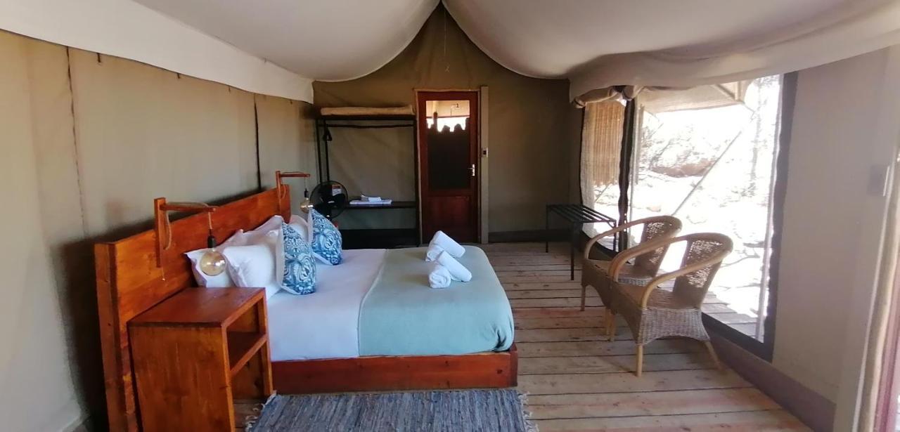Ondudu Safari Lodge Omaruru Exterior photo