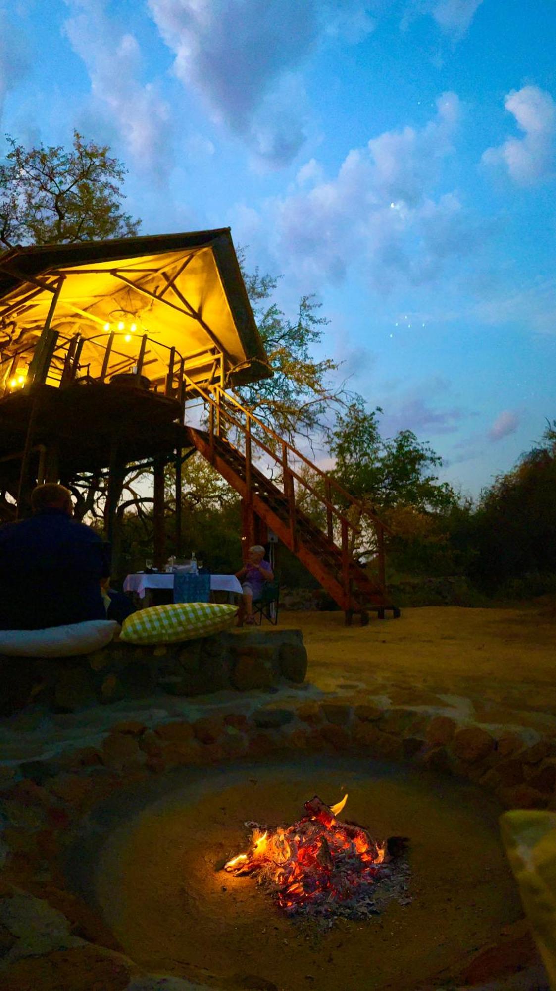 Ondudu Safari Lodge Omaruru Exterior photo